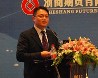 陆庭龙.jpg